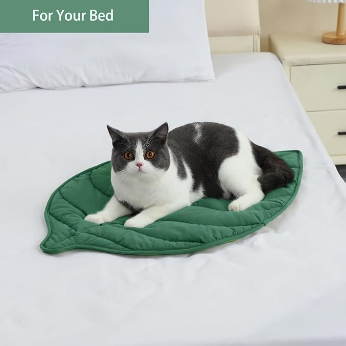 30 X 20 Inch Leaf Shaped Cotton Cat Bed Pad, Warming Cat Mat, Pet Warming Pad - Image 8