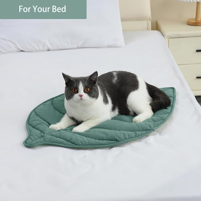 30 X 20 Inch Leaf Shaped Cotton Cat Bed Pad, Warming Cat Mat, Pet Warming Pad - Image 8