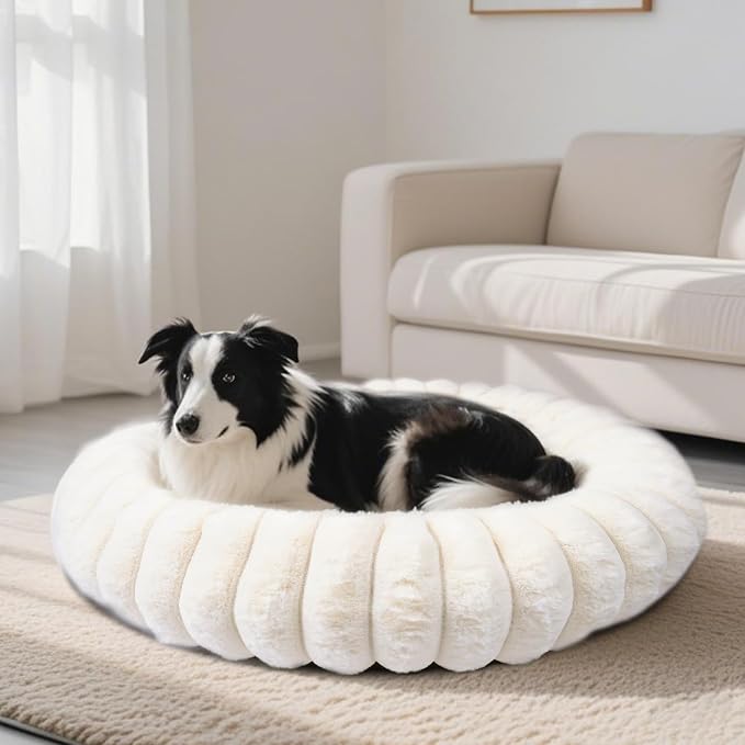 Warming Faux Rabbit Fur Pet Beds – Luxurious Donut Dog & Cat Bed, Anti-Anxiety by VhenWhen