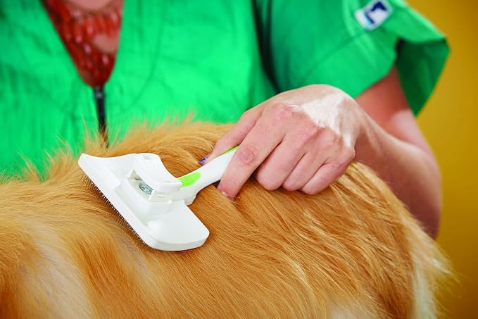 Andis 40160 Self-Cleaning Animal Slicker Brush - Image 4
