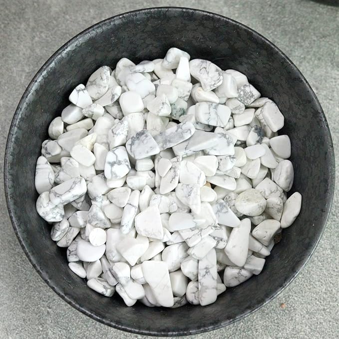 Howlite Aquarium Gravel Rocks Natural Tumbled Healing Crystal Chips Bulk - Image 3