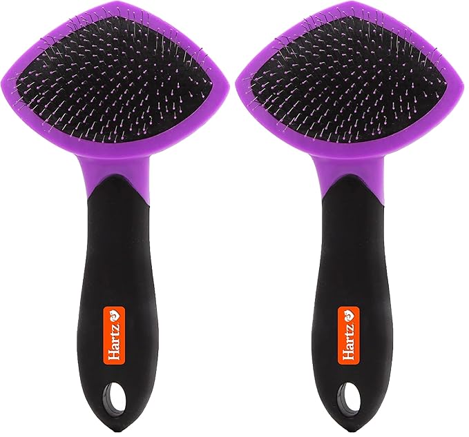 Hartz Groomer's Best Small Slicker Brush by Hartz