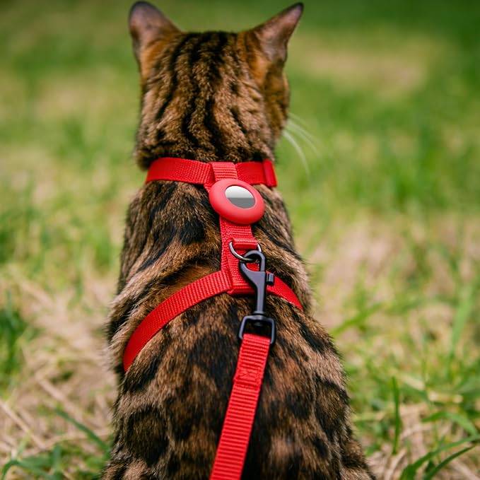 Cat Harness and Leash Set with Airtag Holder - Image 6
