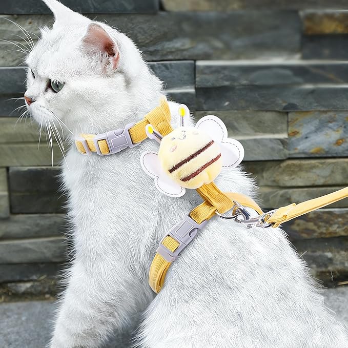 Cat Harness and Leash Set for Outdoor Travel Walking Escape Proof Soft Safe - Image 8