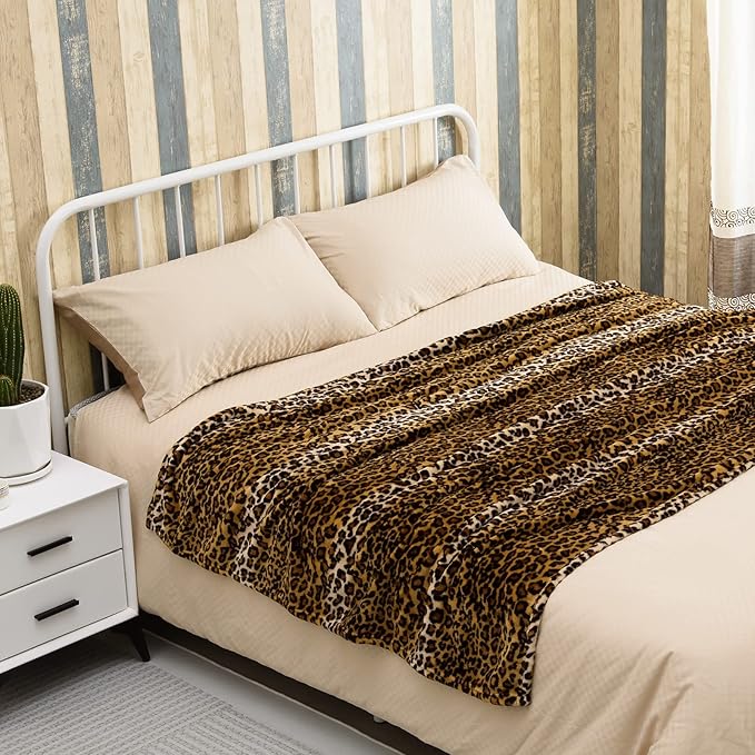 Bnuitland Leopard Print Fleece Flannel Throw - Image 9