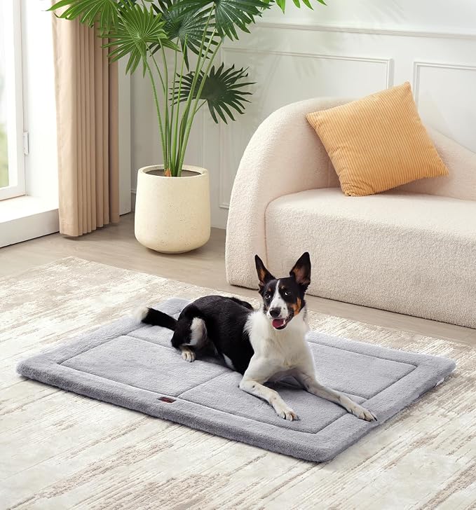 MADE 4 PETS Dog Crate Pad Bed for Large Dogs, Washable & Reversible, Anti-Slip - Image 8