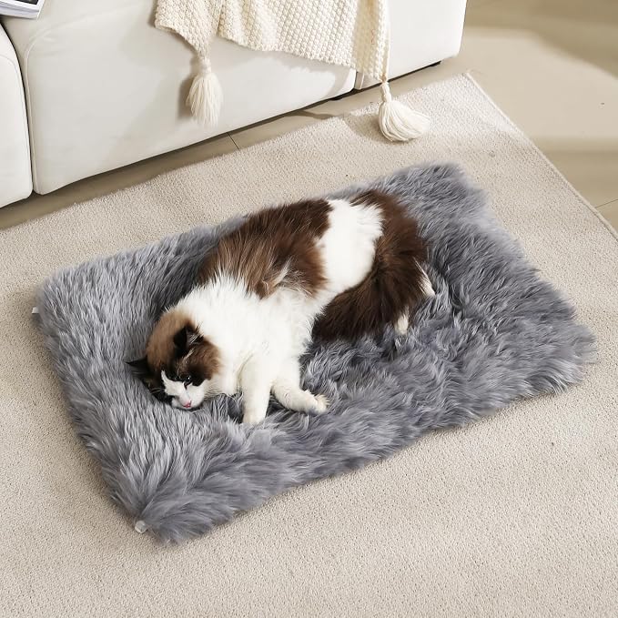 Self Warming Dog Cat Bed Mat 19.6x31.4 inch, Washable Soft Plush Faux Fur by MeiSan