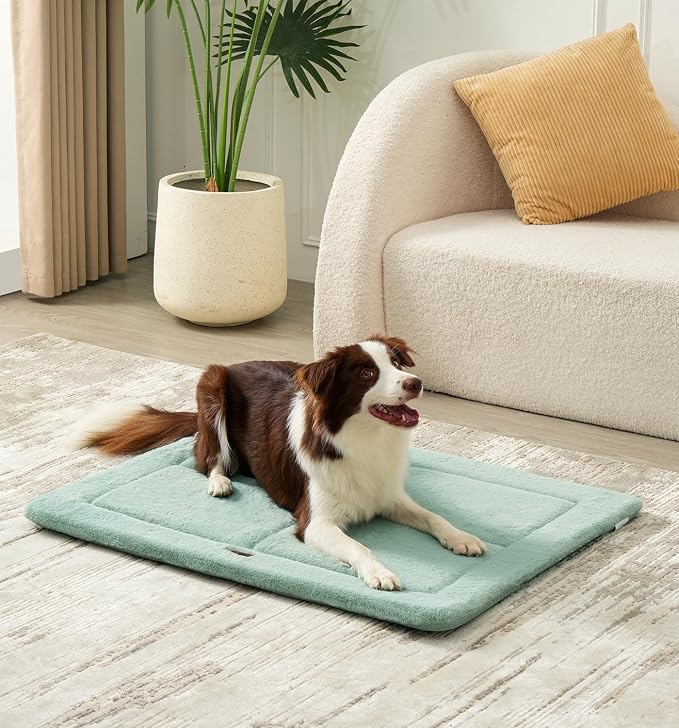 MADE 4 PETS Dog Crate Pad Bed for Small Dogs, Washable & Reversible, Anti-Slip - Image 7