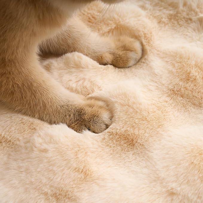 SHENGOCASE 2-Pack 20" Beige Round Faux Rabbit Fur Pet Cat Dog Bed Cushion Pad - Image 3