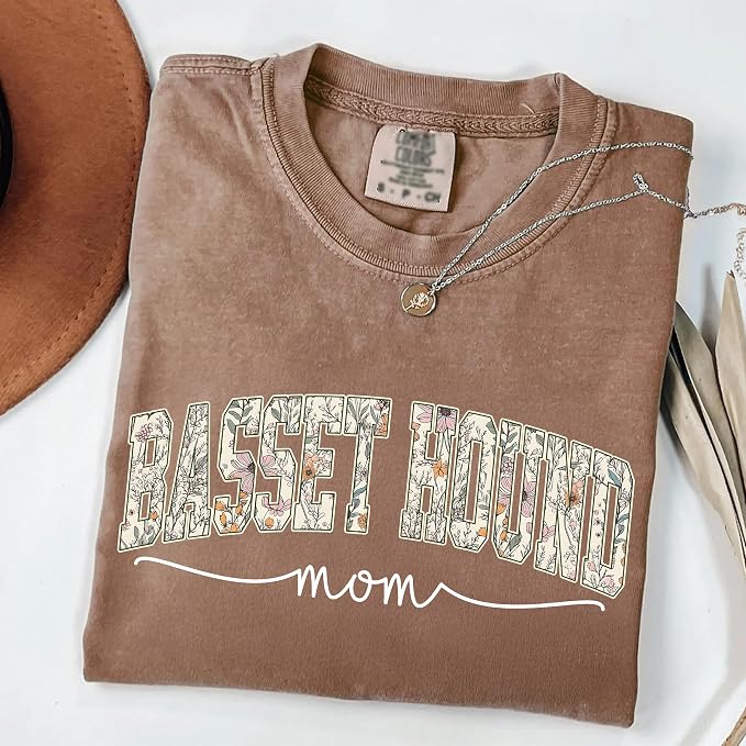 Personalized Dog Mom Sweatshirt, Dog Lover Crewneck, Gift Idea - Image 5
