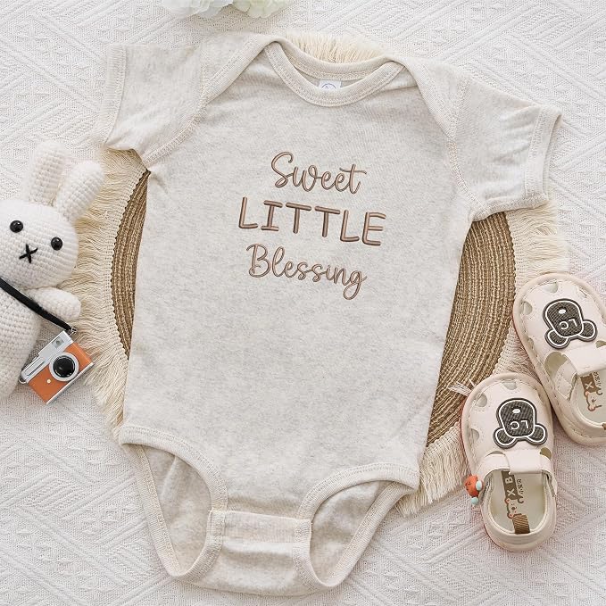 COUPLEHOODIES Personalized Baby Onesie Bodysuit – Custom Embroidery Gift - Image 5
